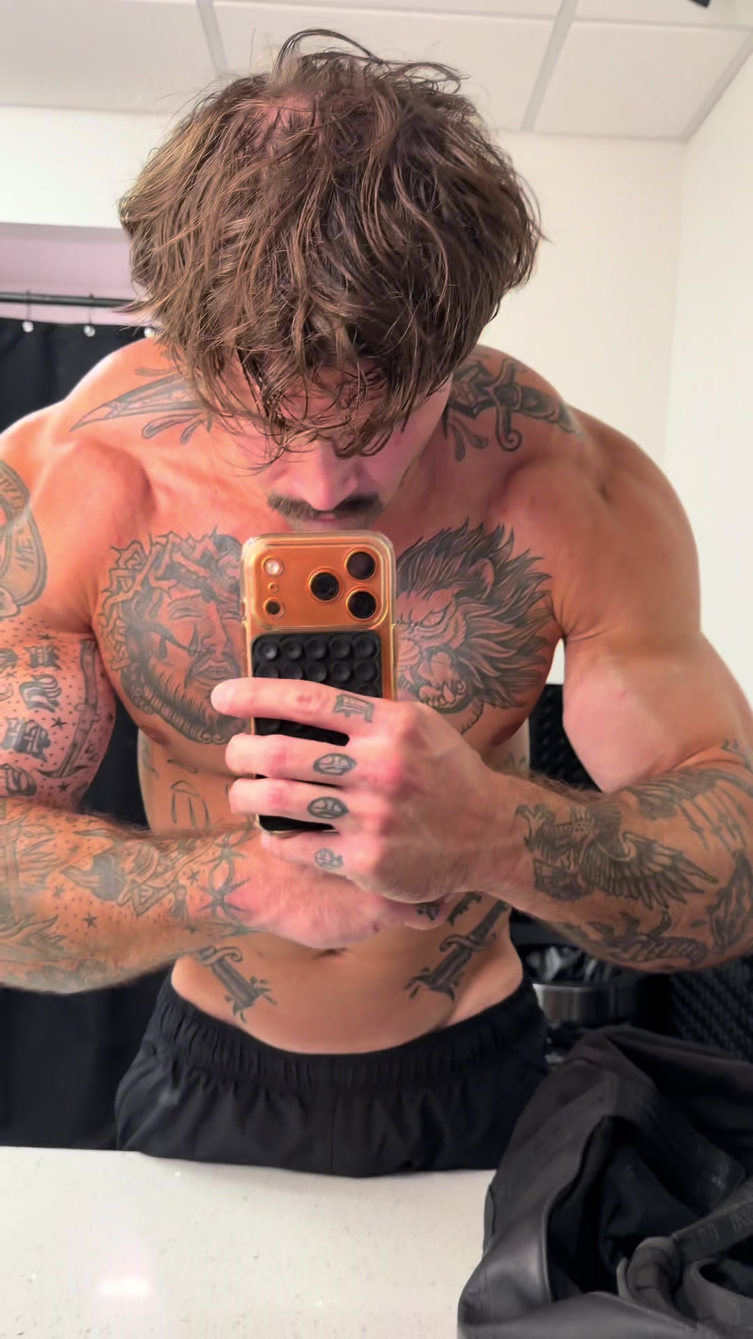 @connorblackism