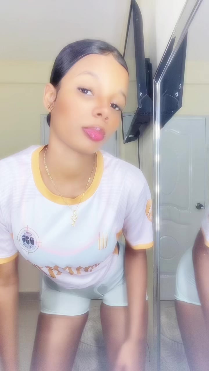 @Lauratv_2😍