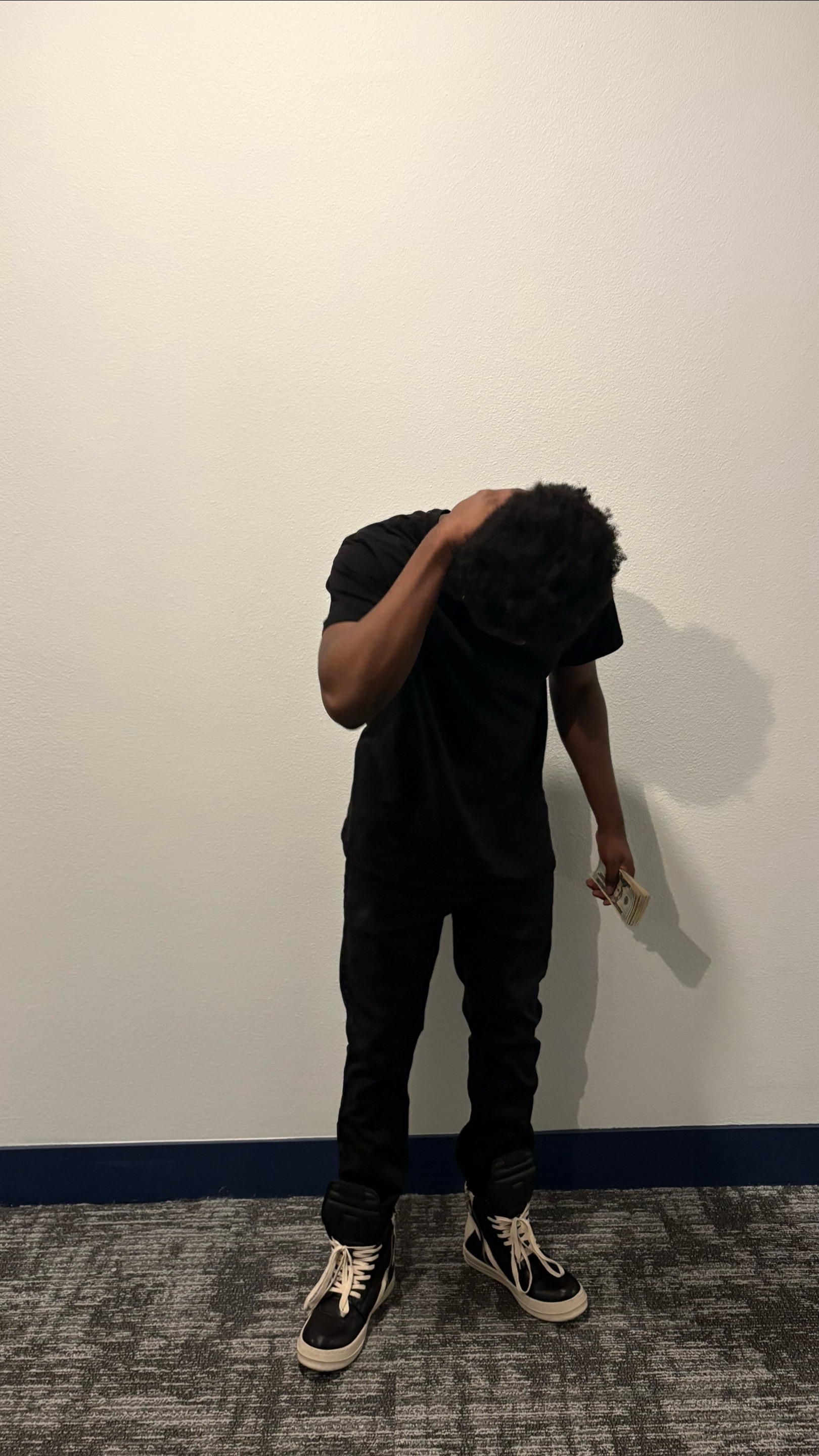 @⠀ ⠀ ⠀ ⠀ ⠀ ⠀
