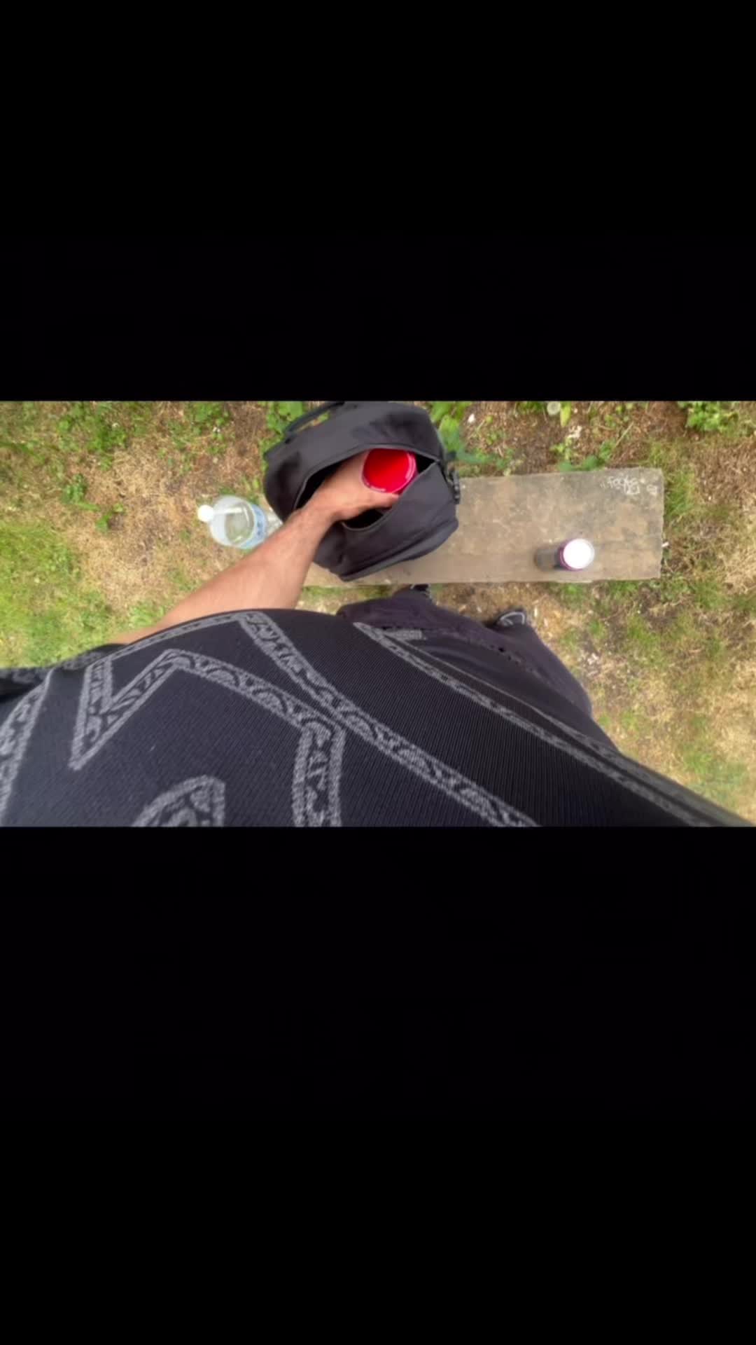 @BSharkkk