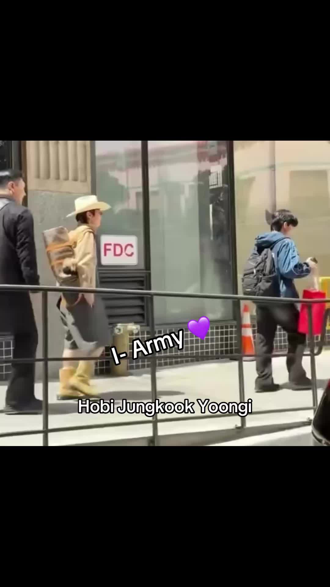 @I- Army 💜