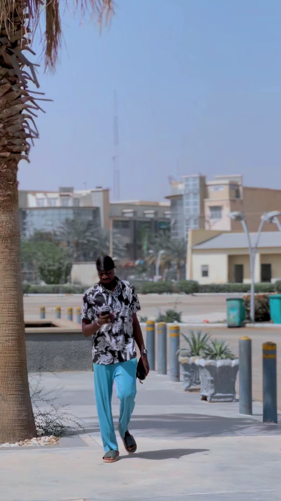 @Mae_arewa