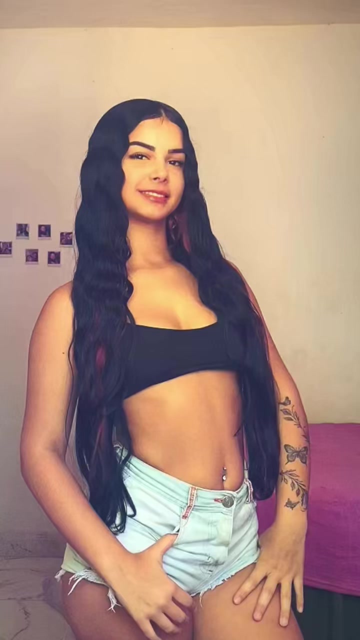 @𝐅𝐞𝐥𝐢𝐱💋