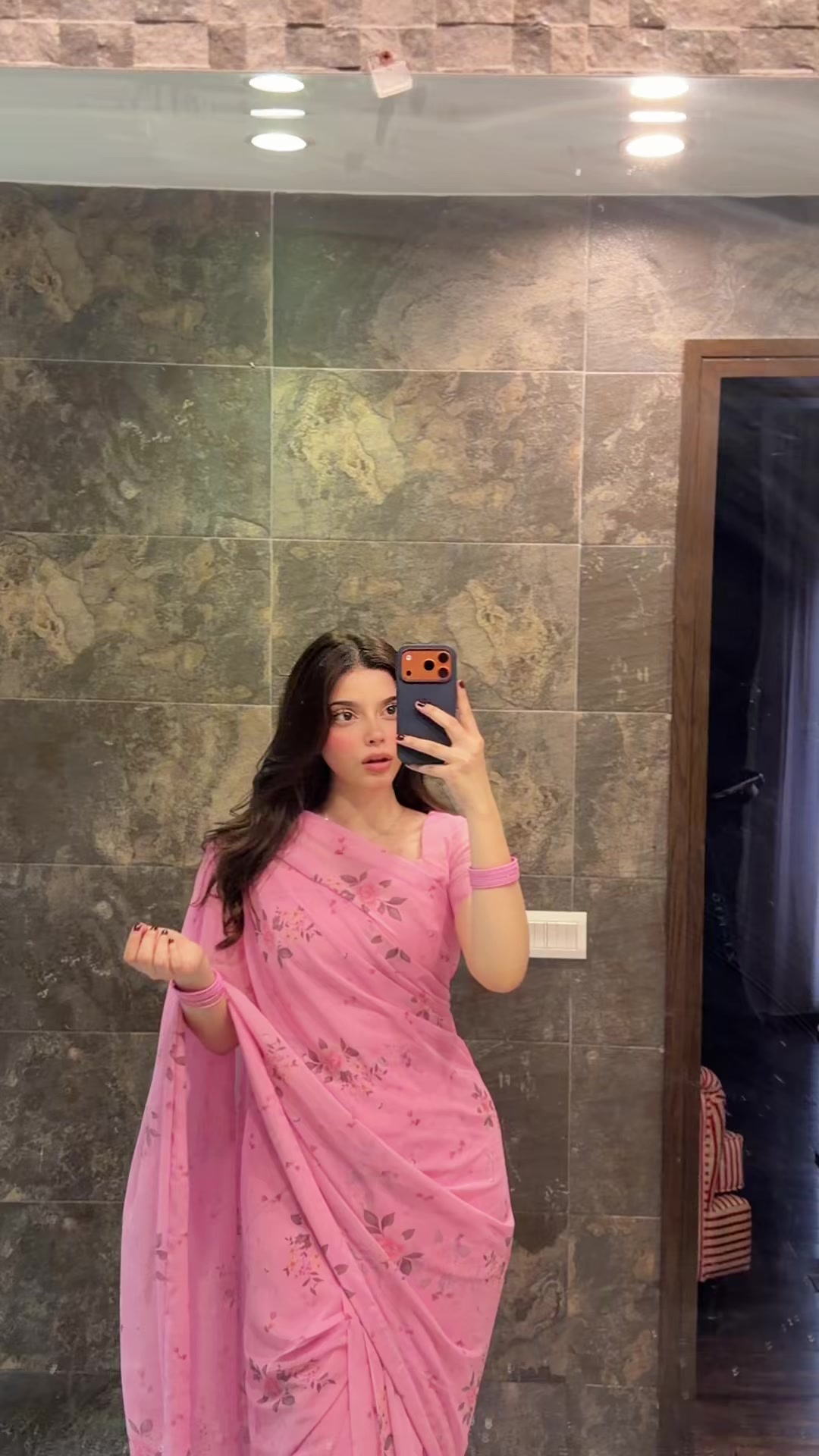 @Laiba