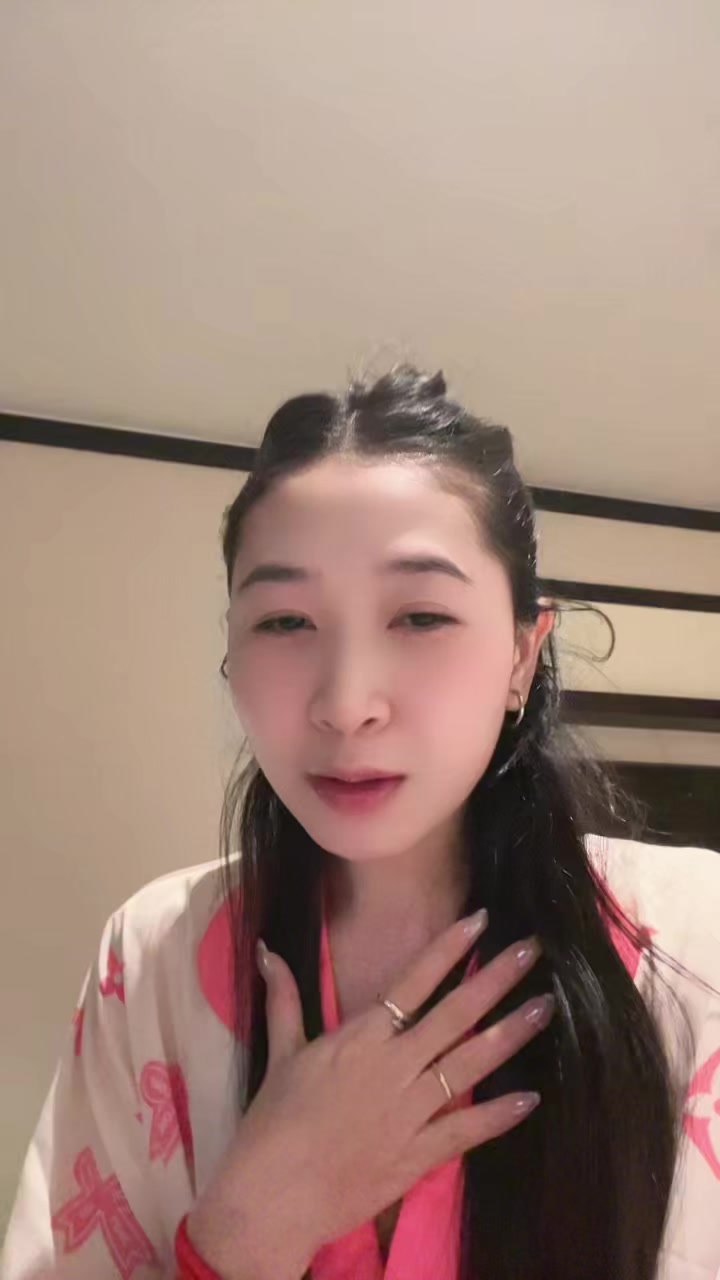 @MOEW