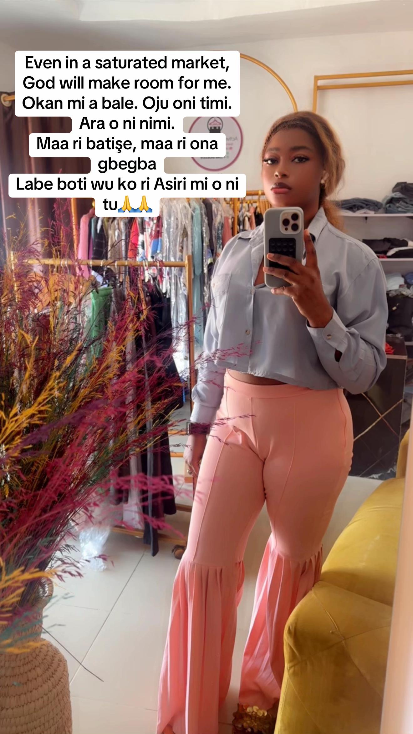 @Queenbeeba