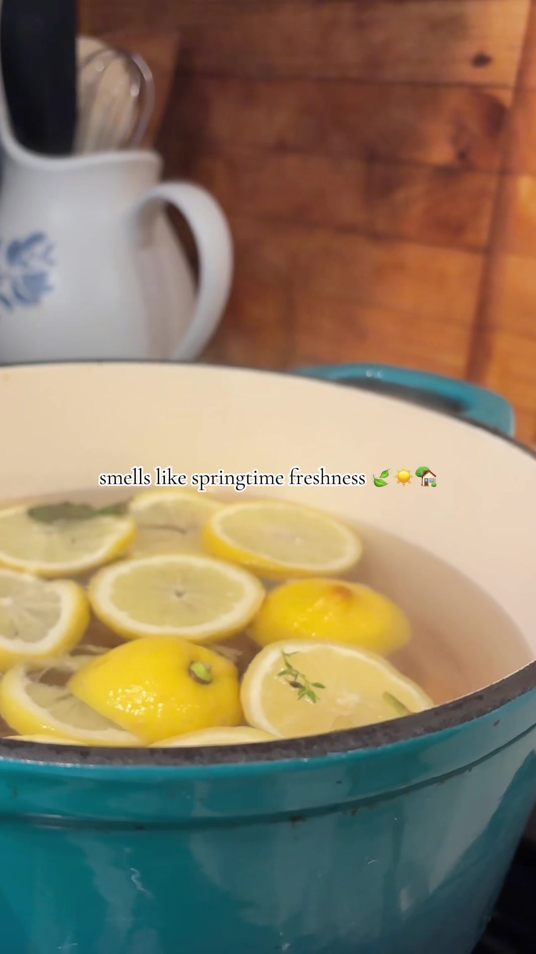 @Nicole Champagne 🌼🥂✨