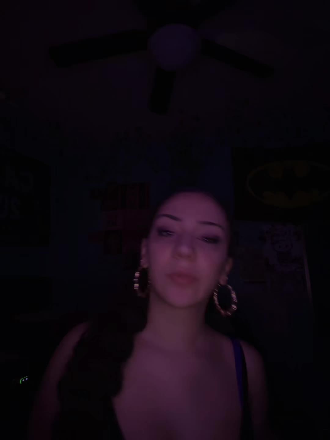 @&lsquo; 𝐫𝐚𝐞 . 🫀