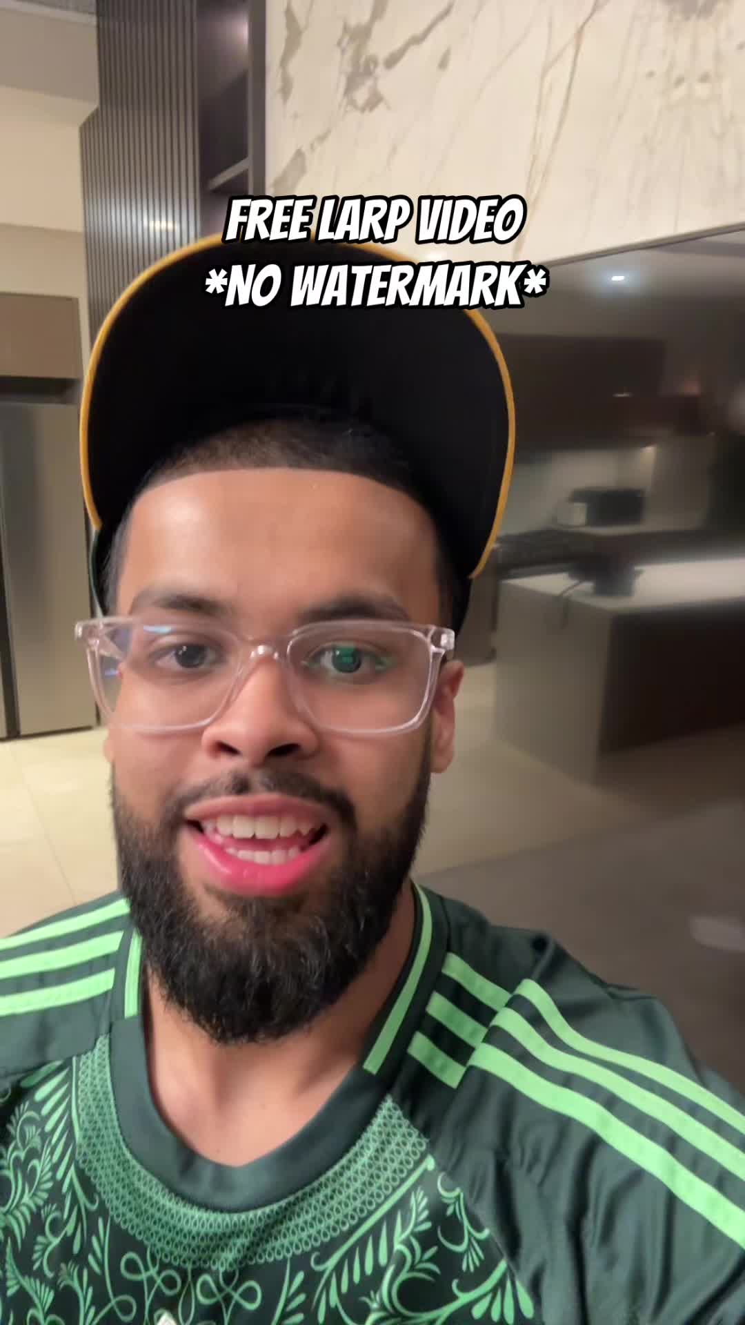 @MUKS