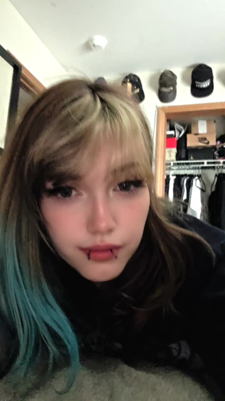 @Nikki