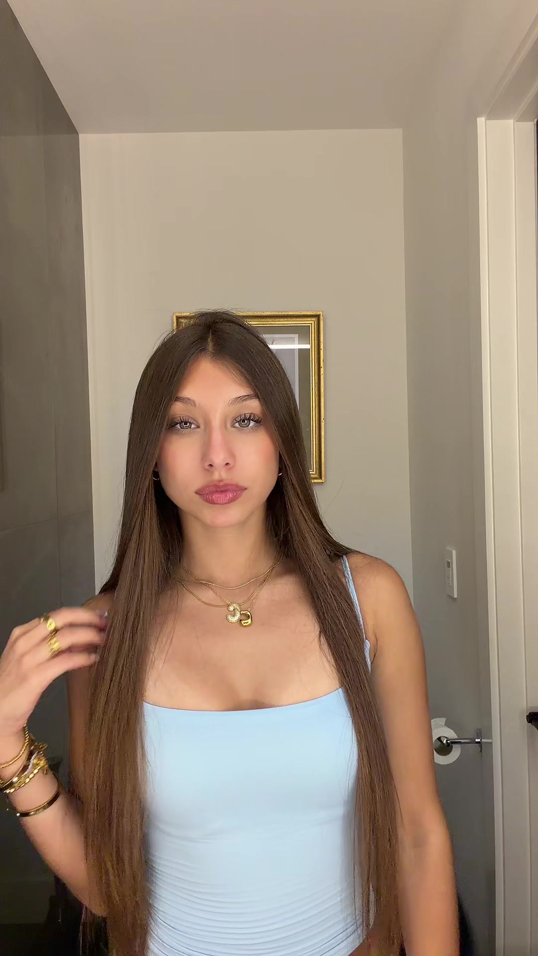 @camila