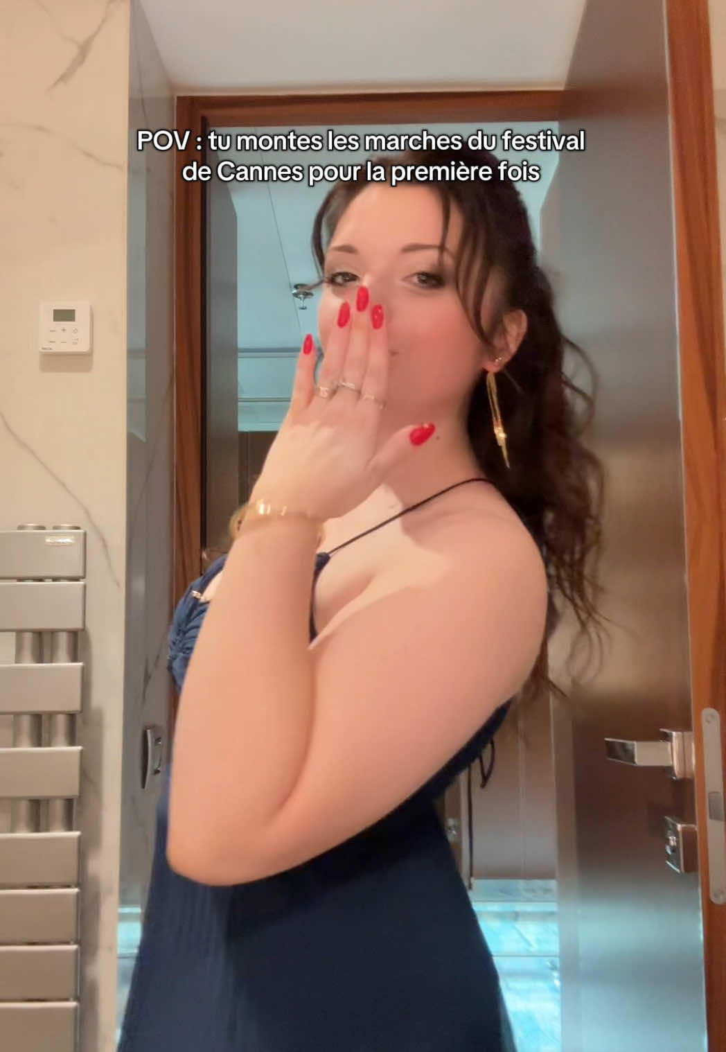 @𝑴𝒐 𝒗𝒊𝒆 🍿