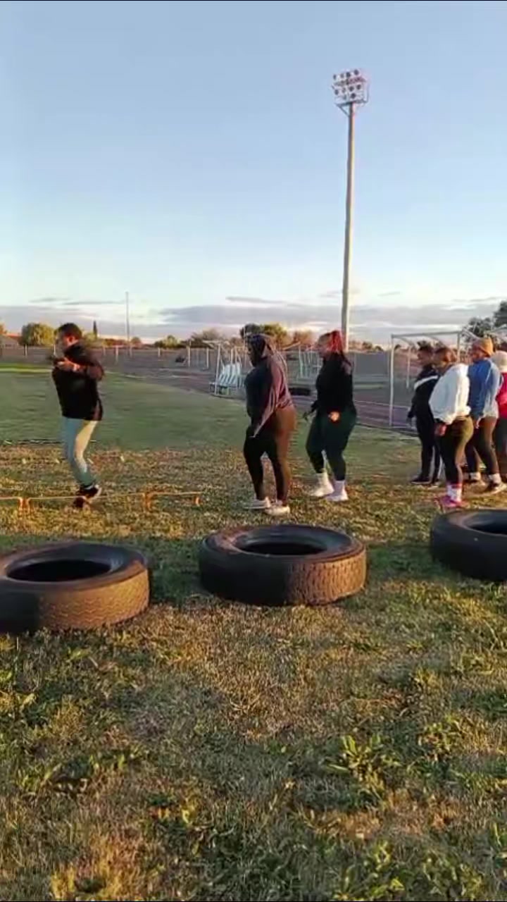 @kbyfitness