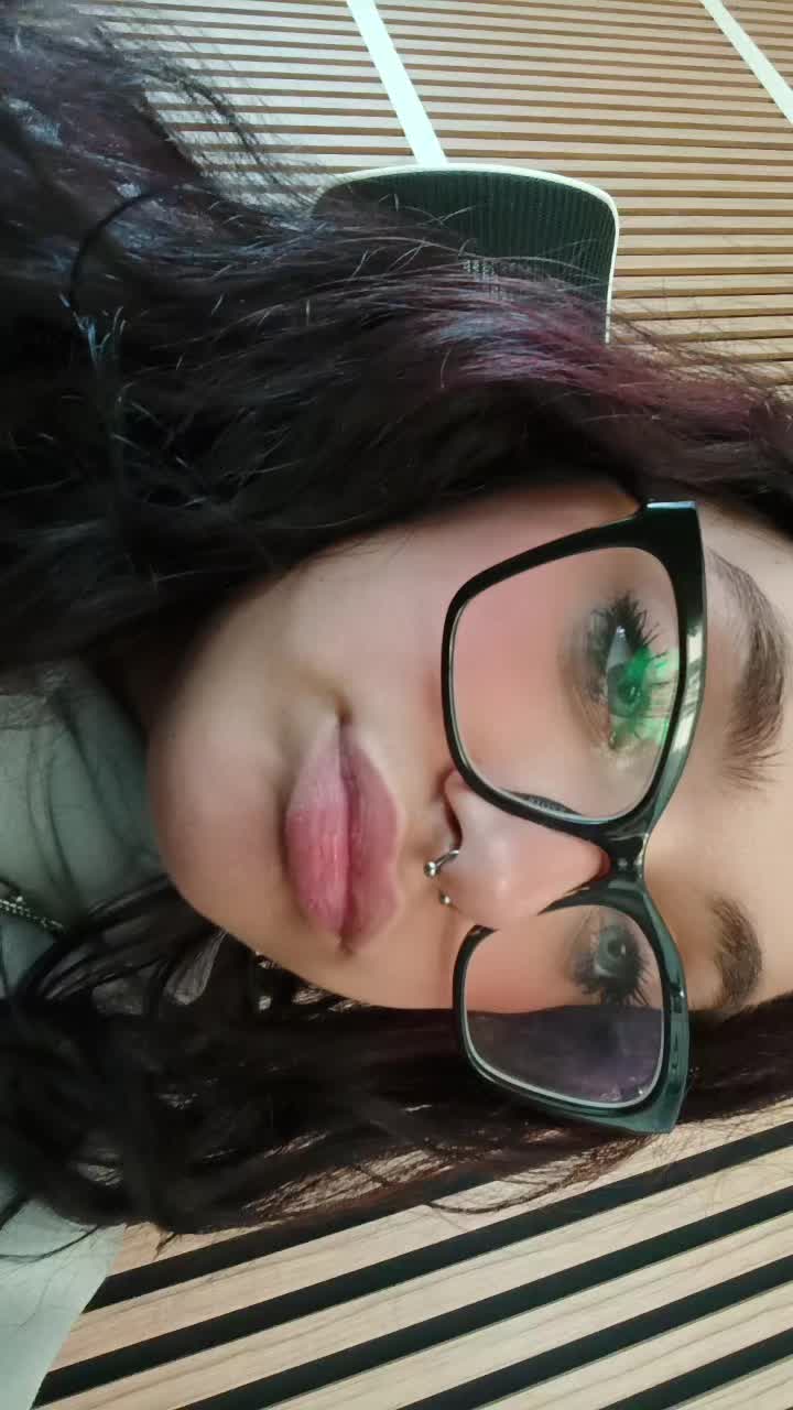@j🌙