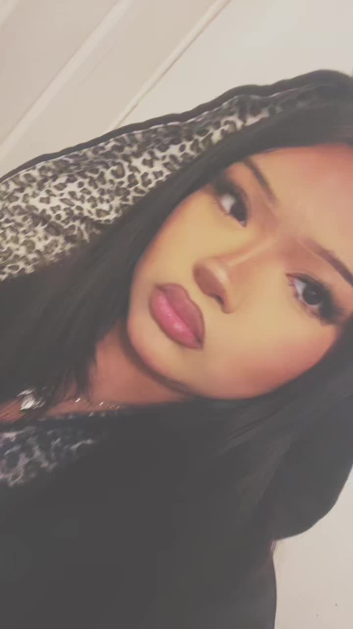 @Vanessa