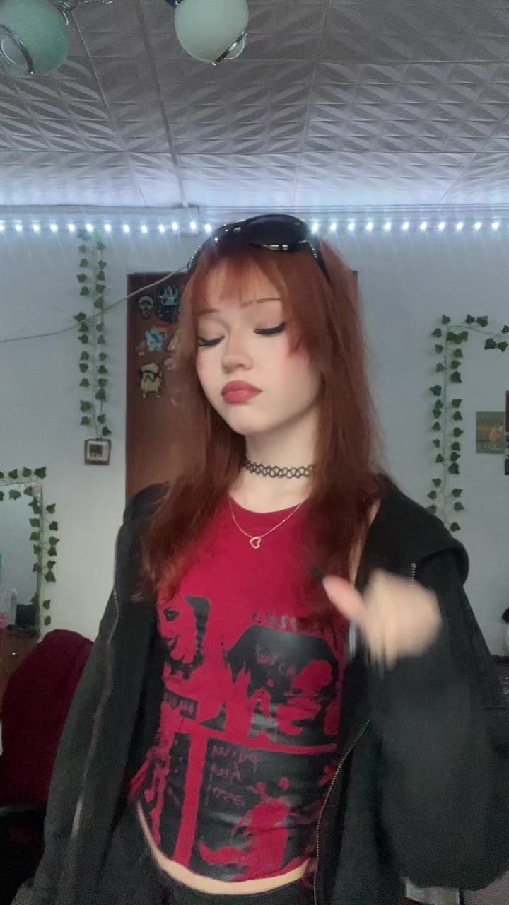 @алискет