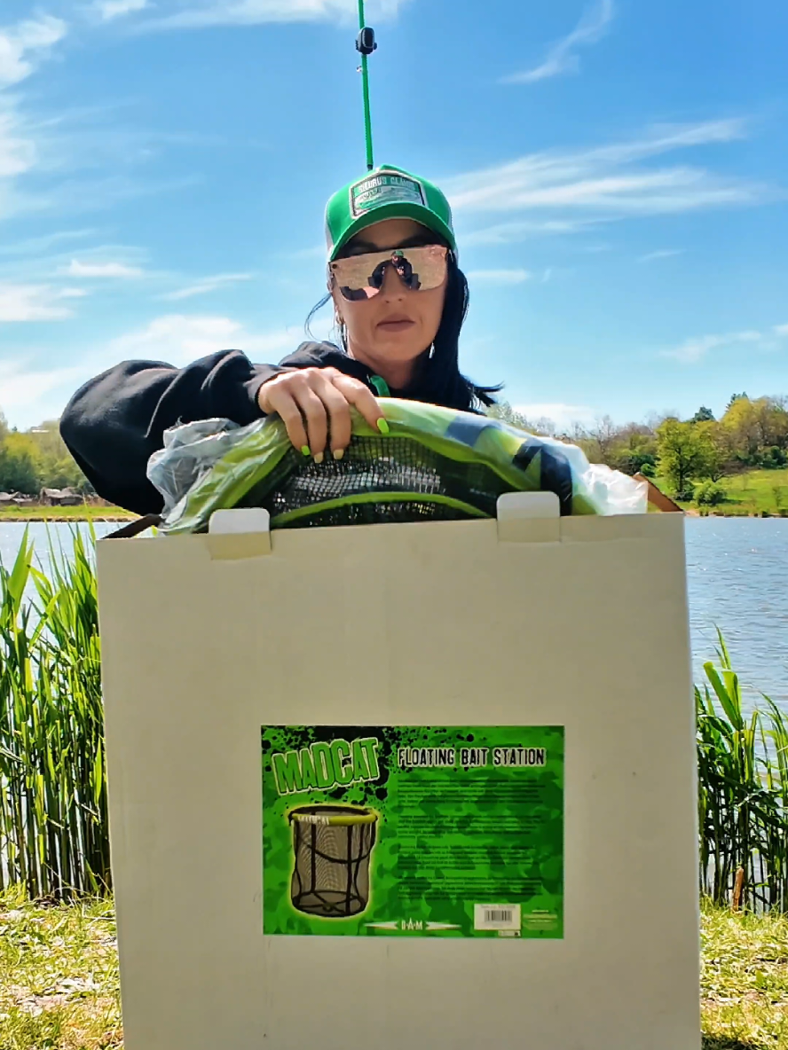 @Erika_fishing💚🖤