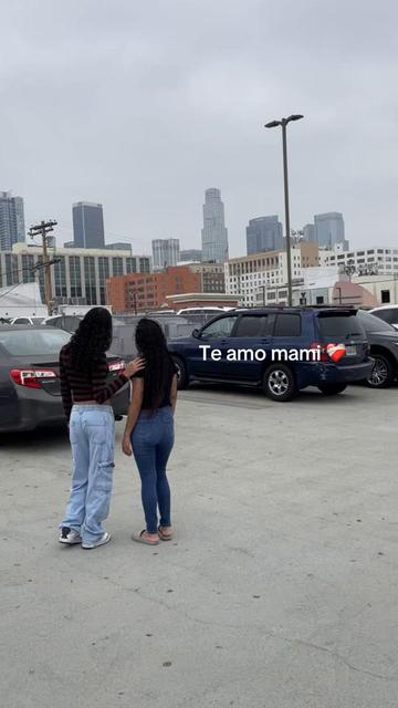 @🧚🏻&zwj;♂️:Andrea:🧚🏻&zwj;♂️
