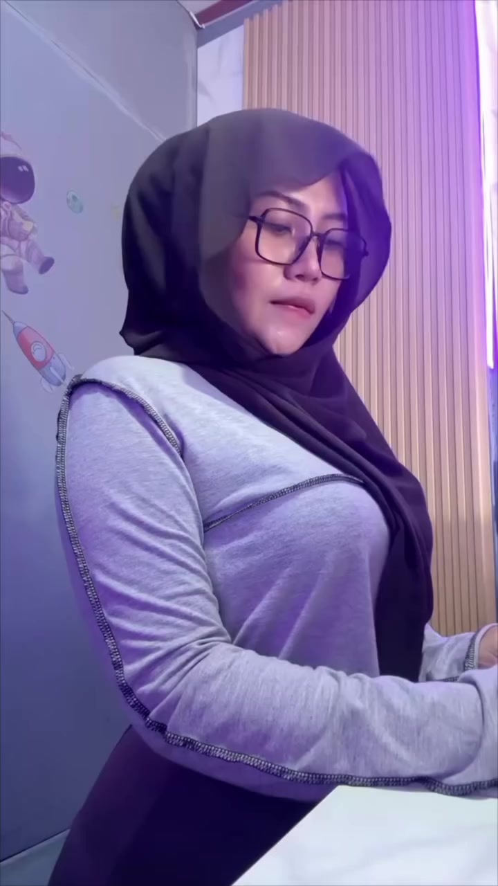 @user50011634293