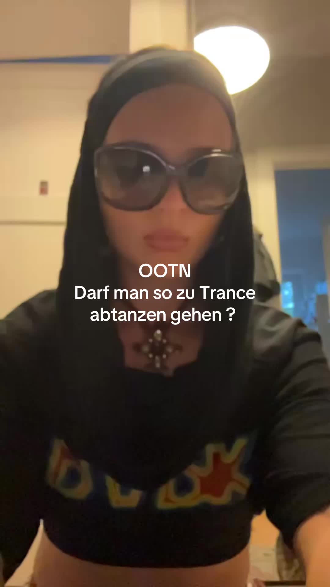 @holillystic