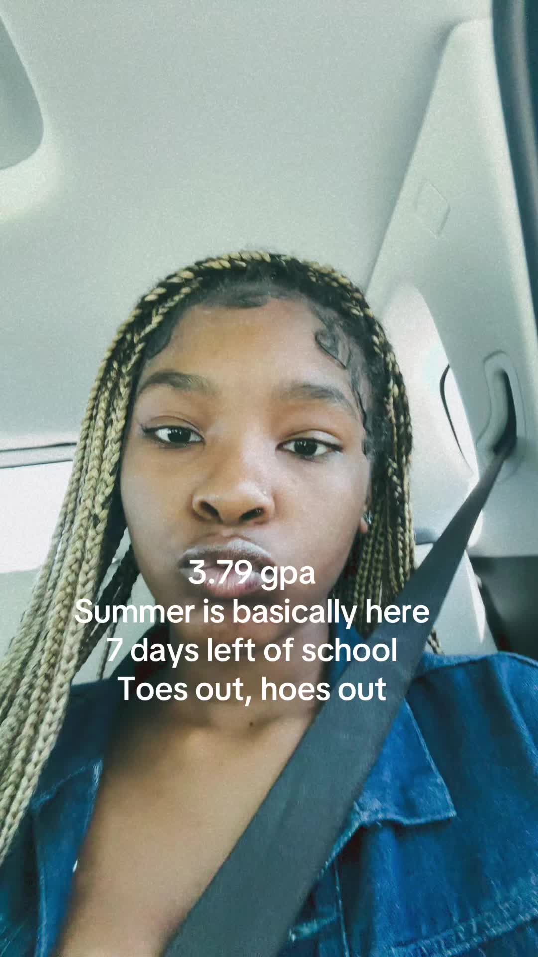 @⃟