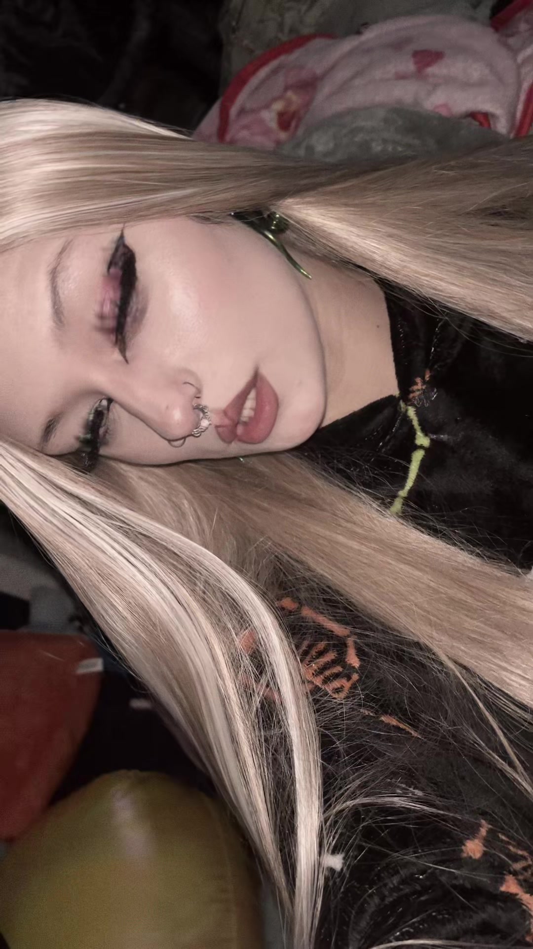 @🕷️𝔪𝔢𝔪𝔬𝔯𝔶 𝔟𝔢𝔩𝔩𝔢🕷️