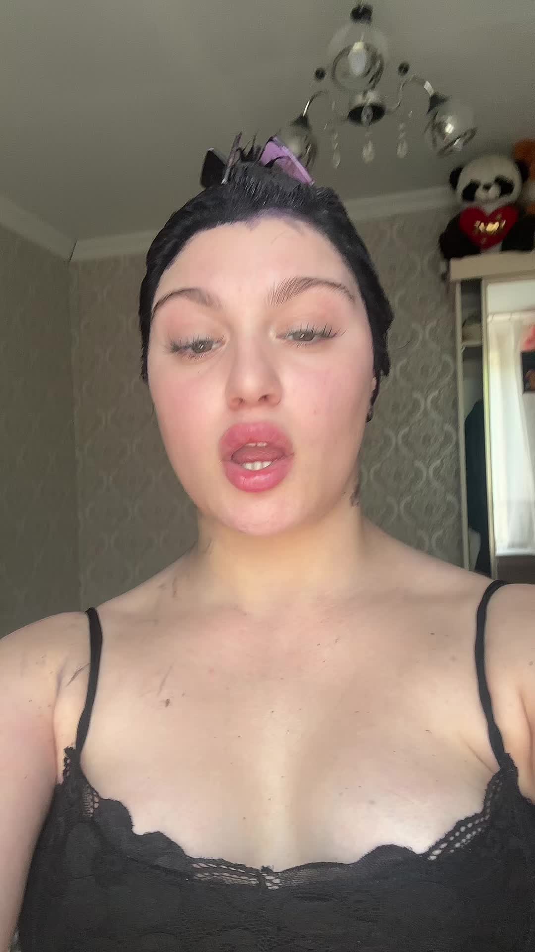 @🍒