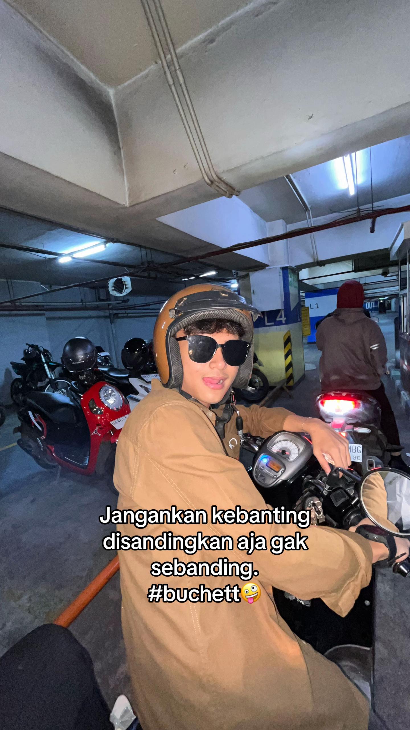 @riskisiregar