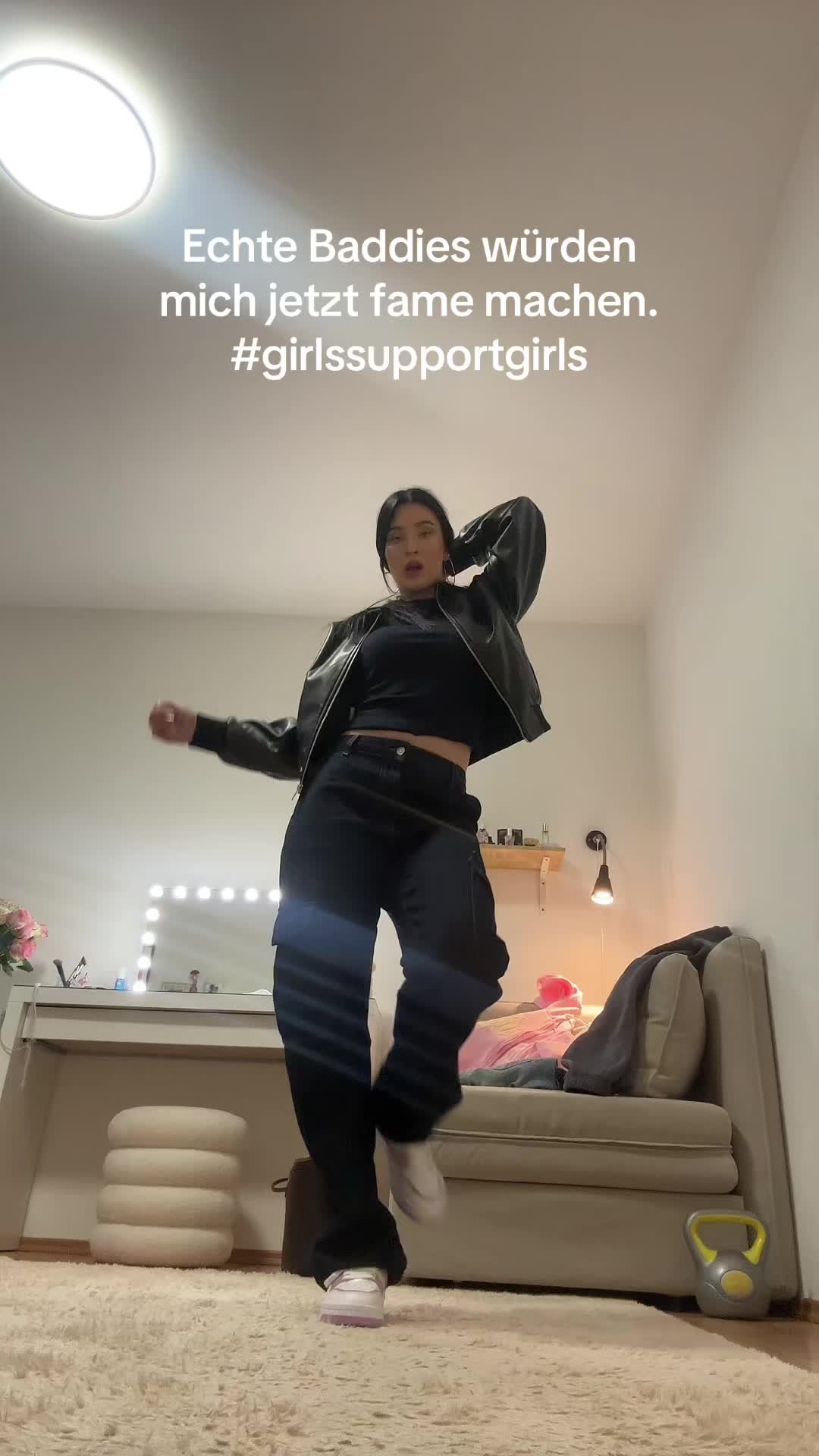 @miss.elinh