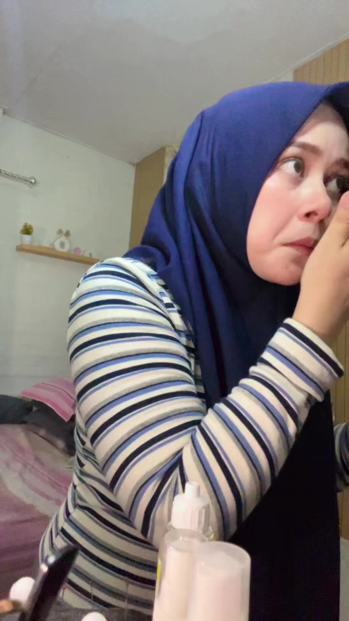 @🕊️ goyang lidah 🫦 🕊️