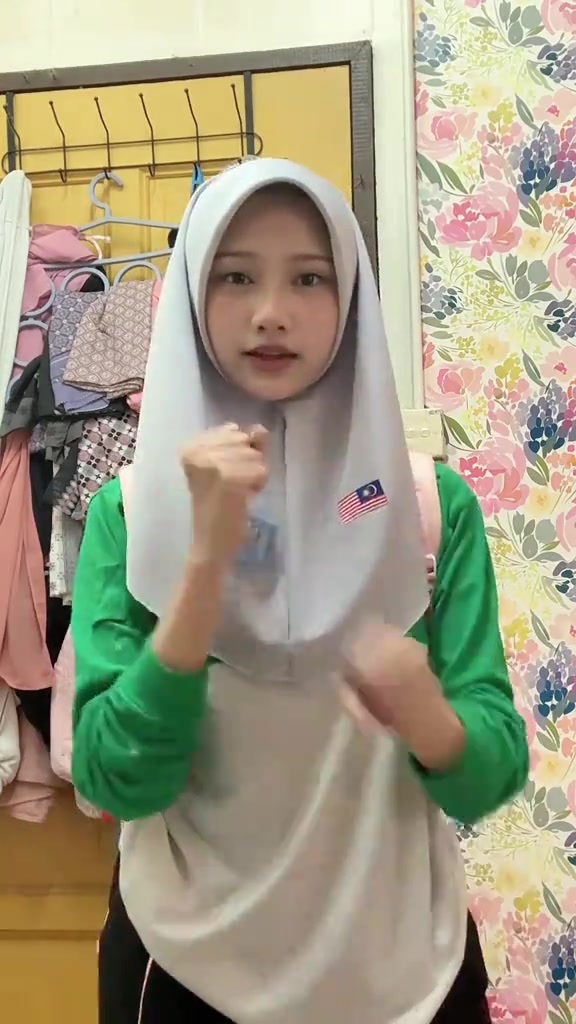 @user30962442298