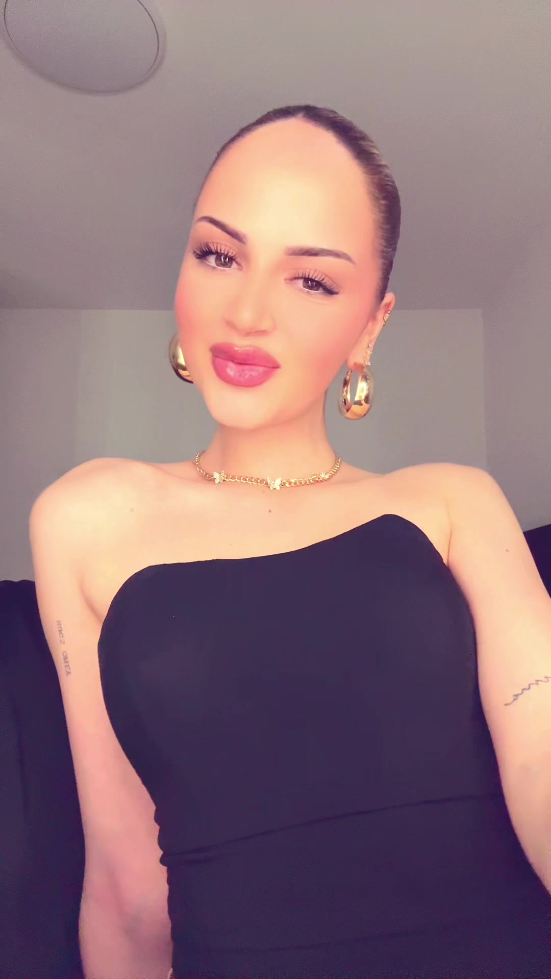 @NIKI