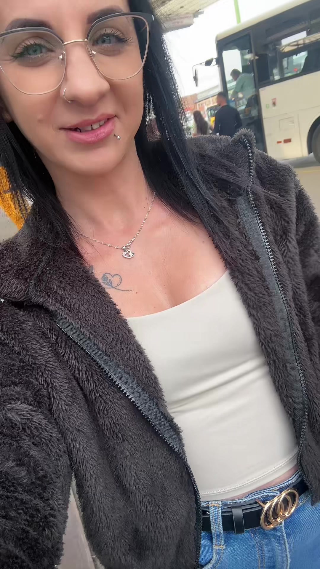 @Alexandra Farkas