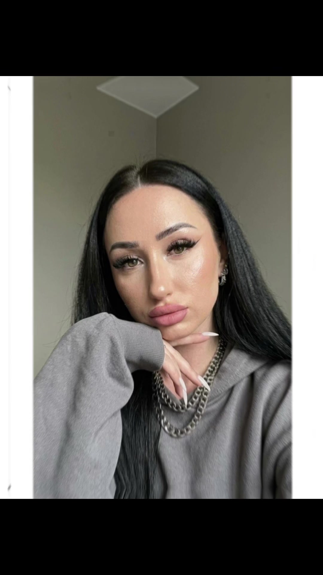 @Bethany🛸🖤🌙