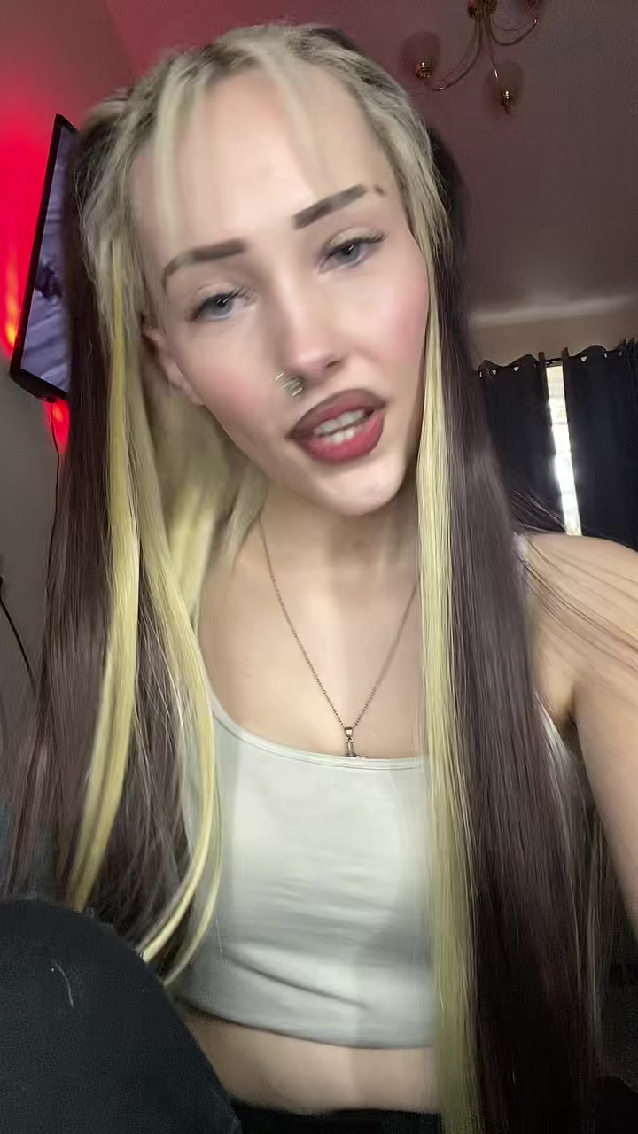 @that_blue_eyed.bitch