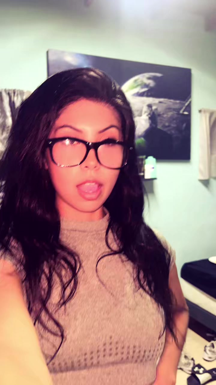 @Aileen Avlalos