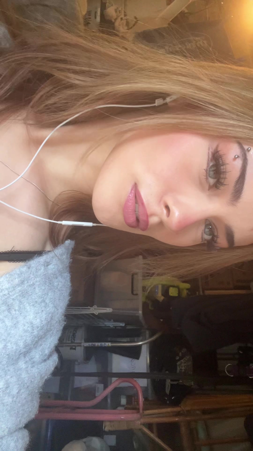 @ehanananafox