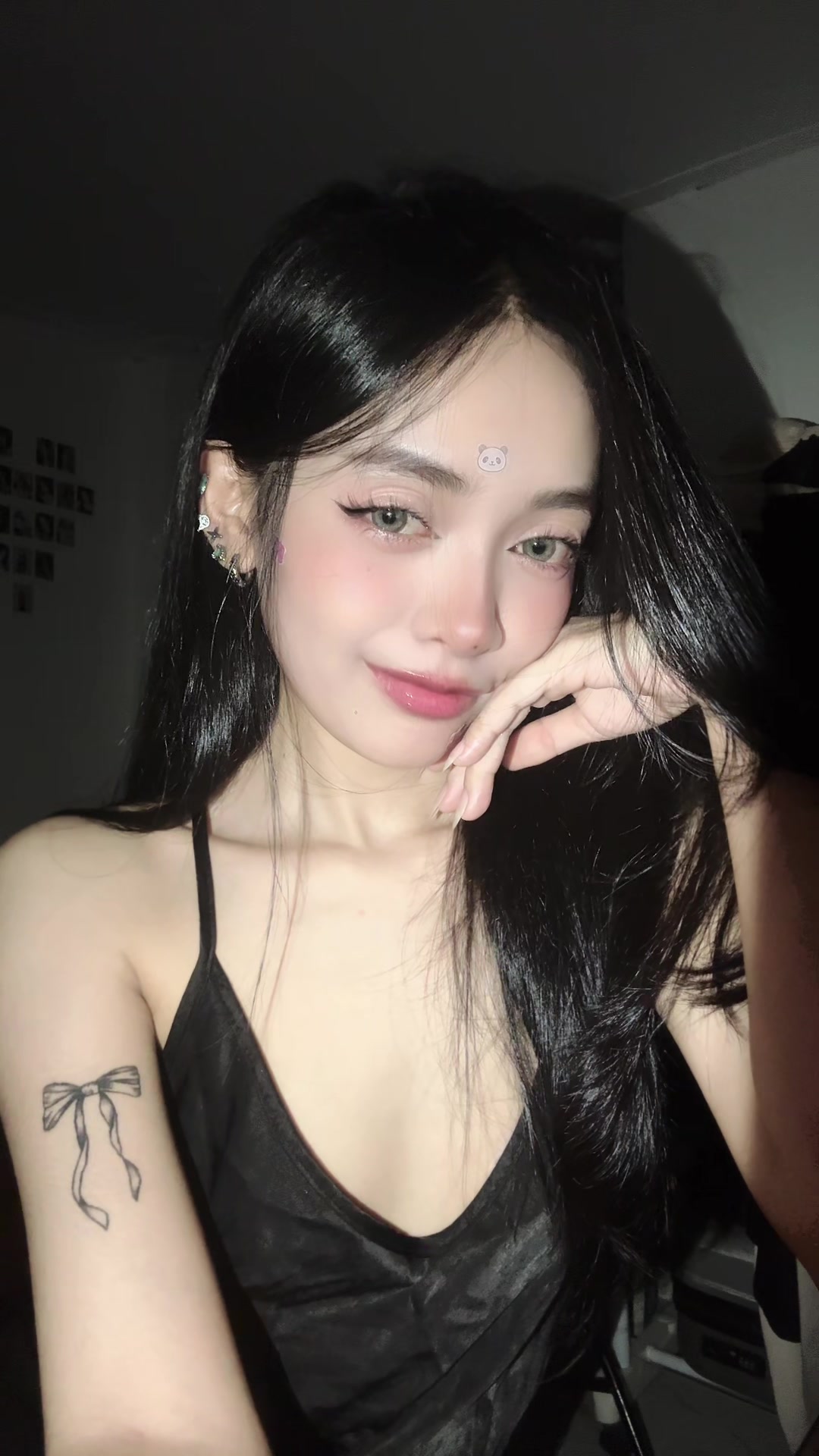@🐶
