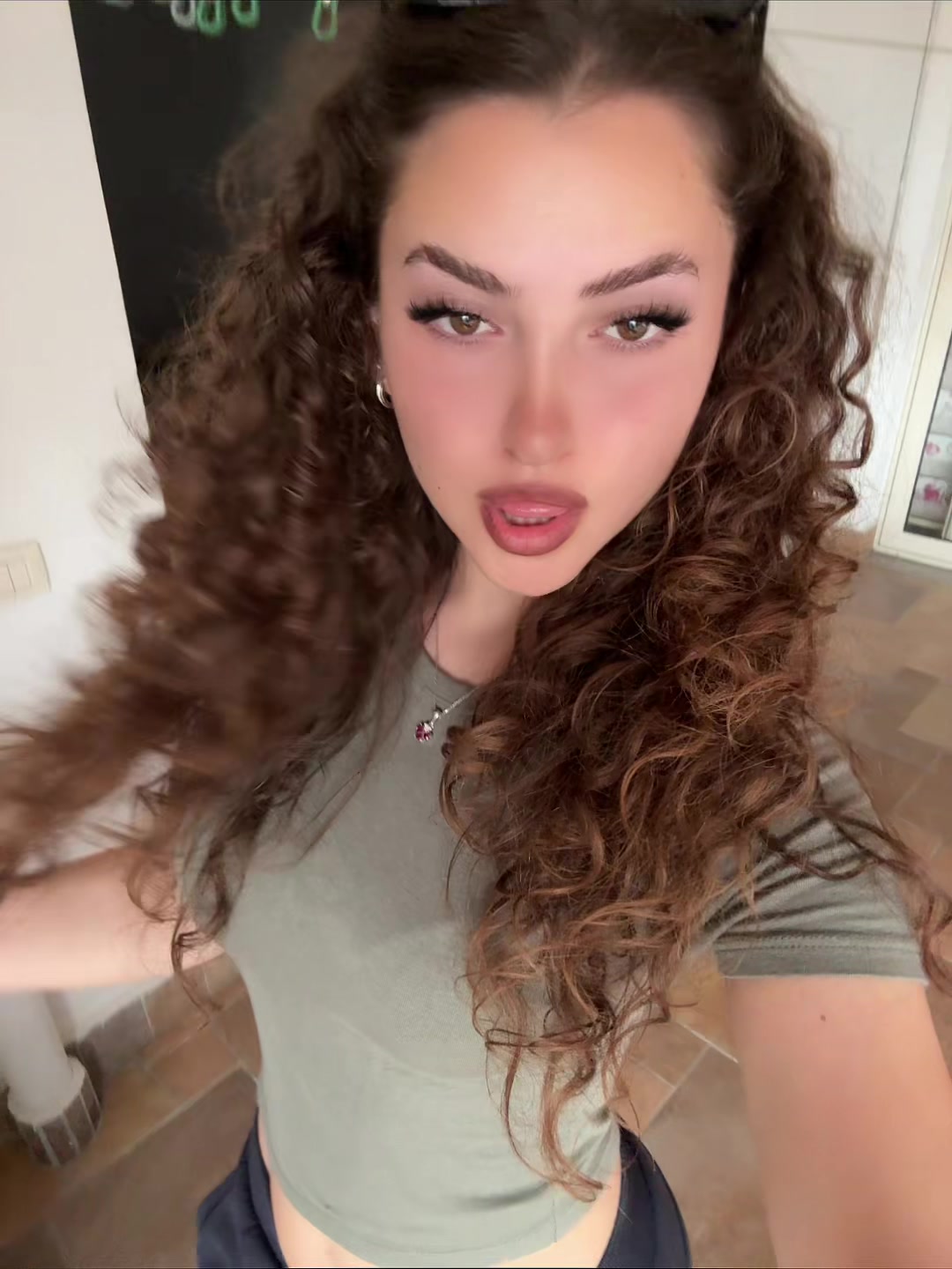 @Megi  ྀིྀ