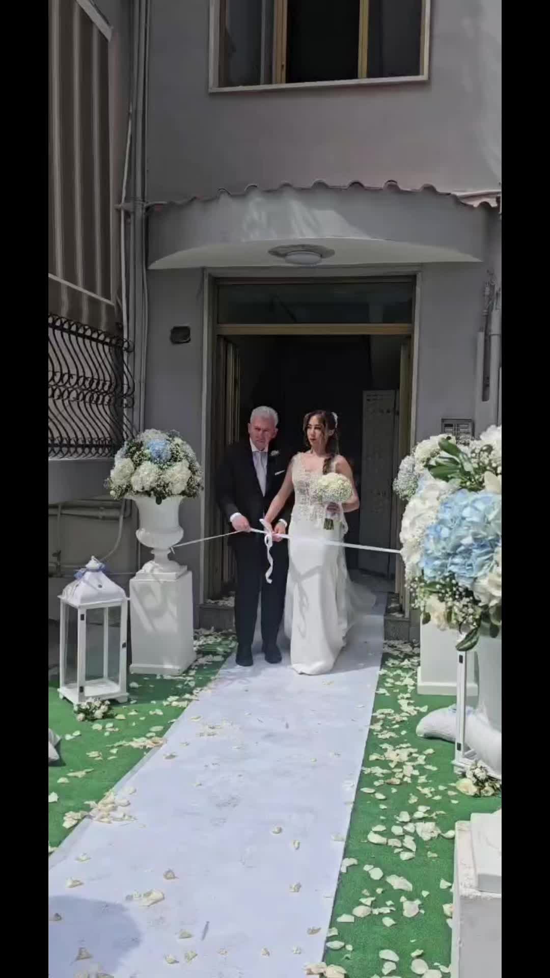 @Simone Lisoladeifiori.