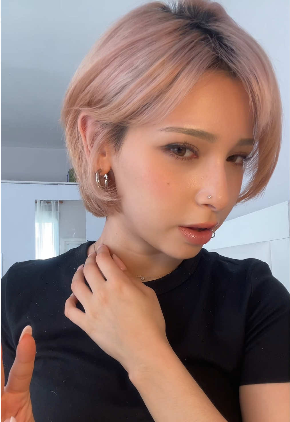 @peachesnbluesky
