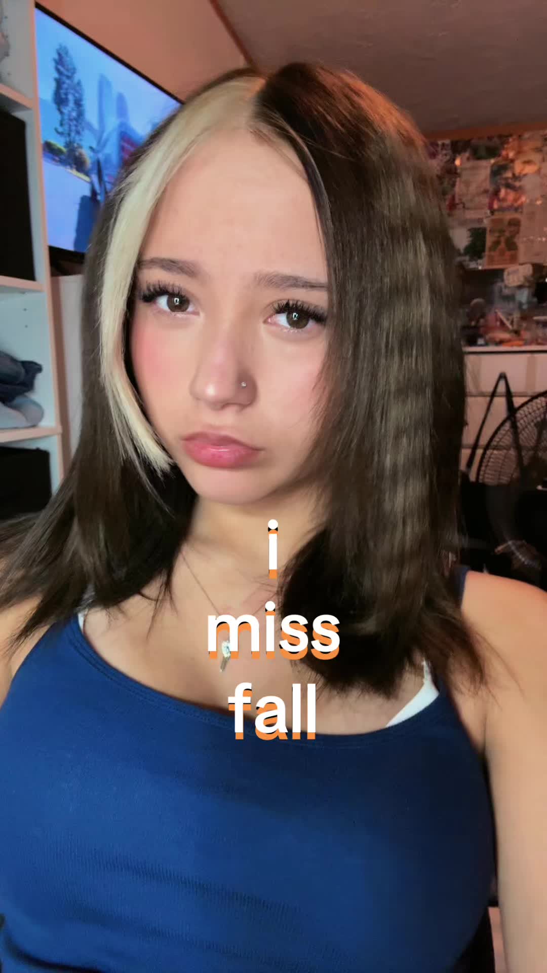 @⃟