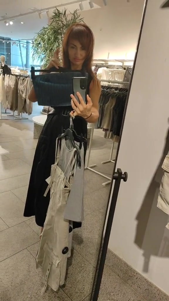 @lika1234571