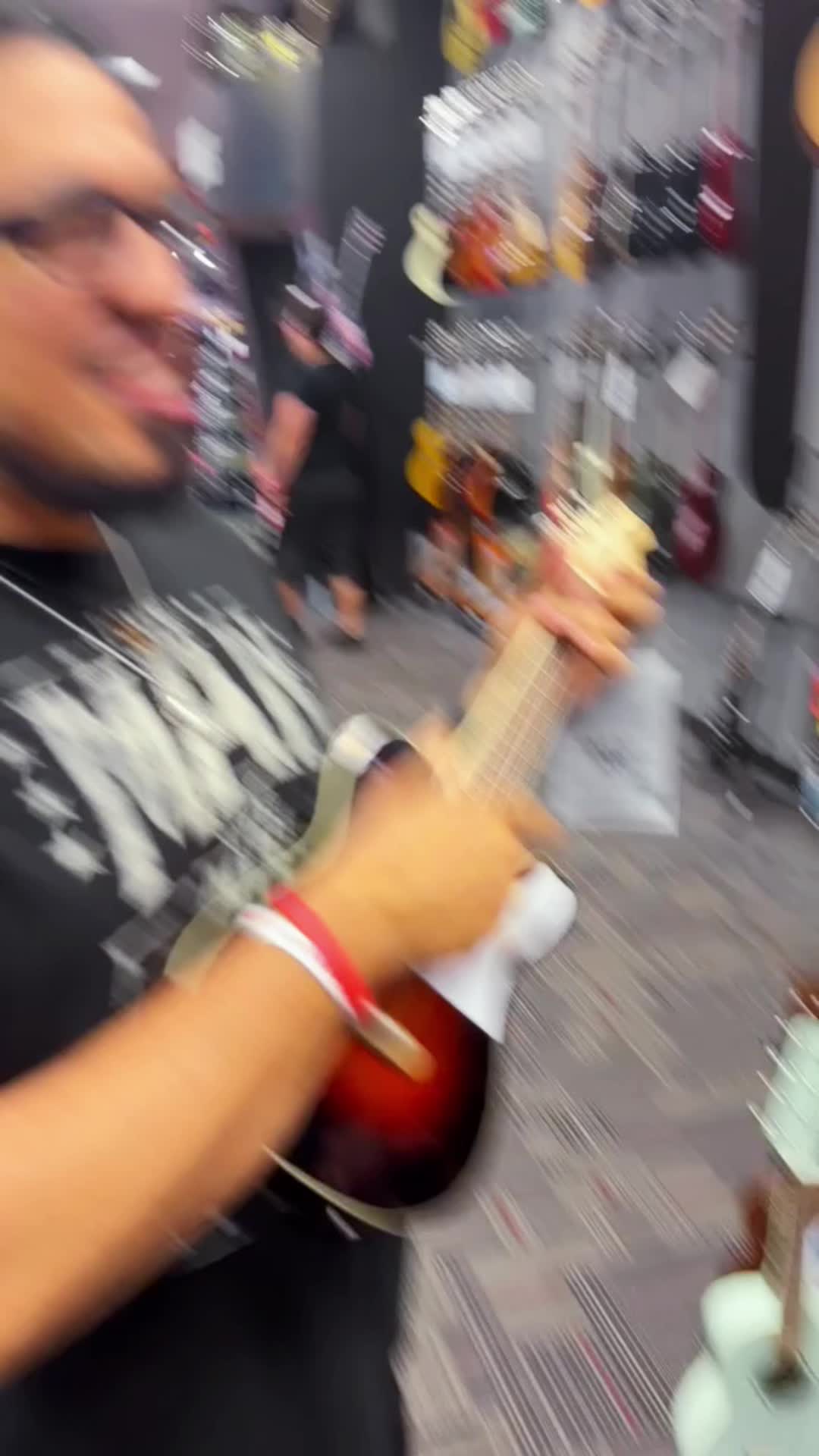 @RMZ_MUZIC