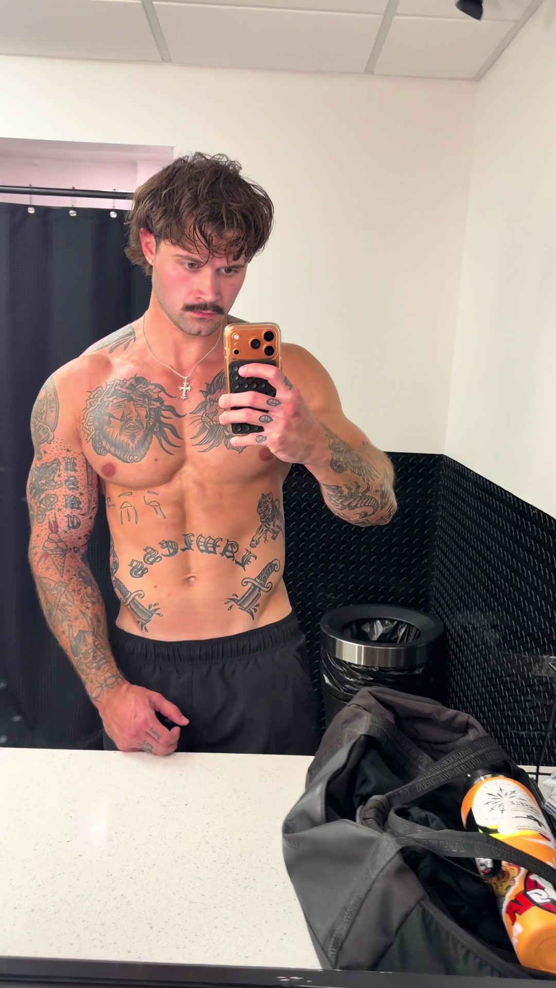 @connorblackism