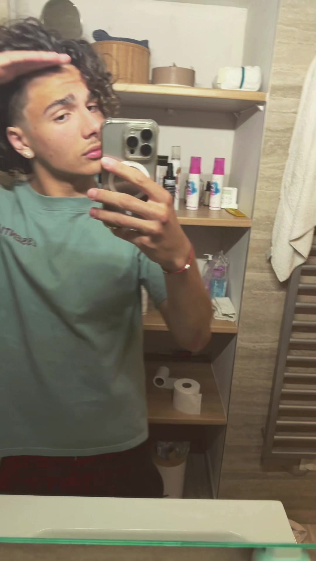 @𝗖&middot;𝗠𝗭𝗚