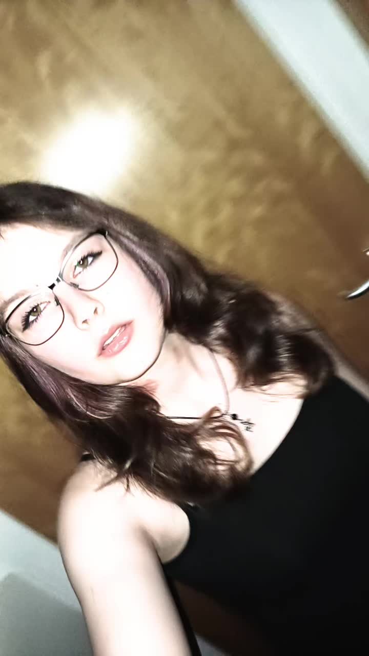 @𓍊𓋼𓍊 𝖁𝖎𝖐𝖙𝖔𝖗𝖎𝖆 𓍊𓋼𓍊
