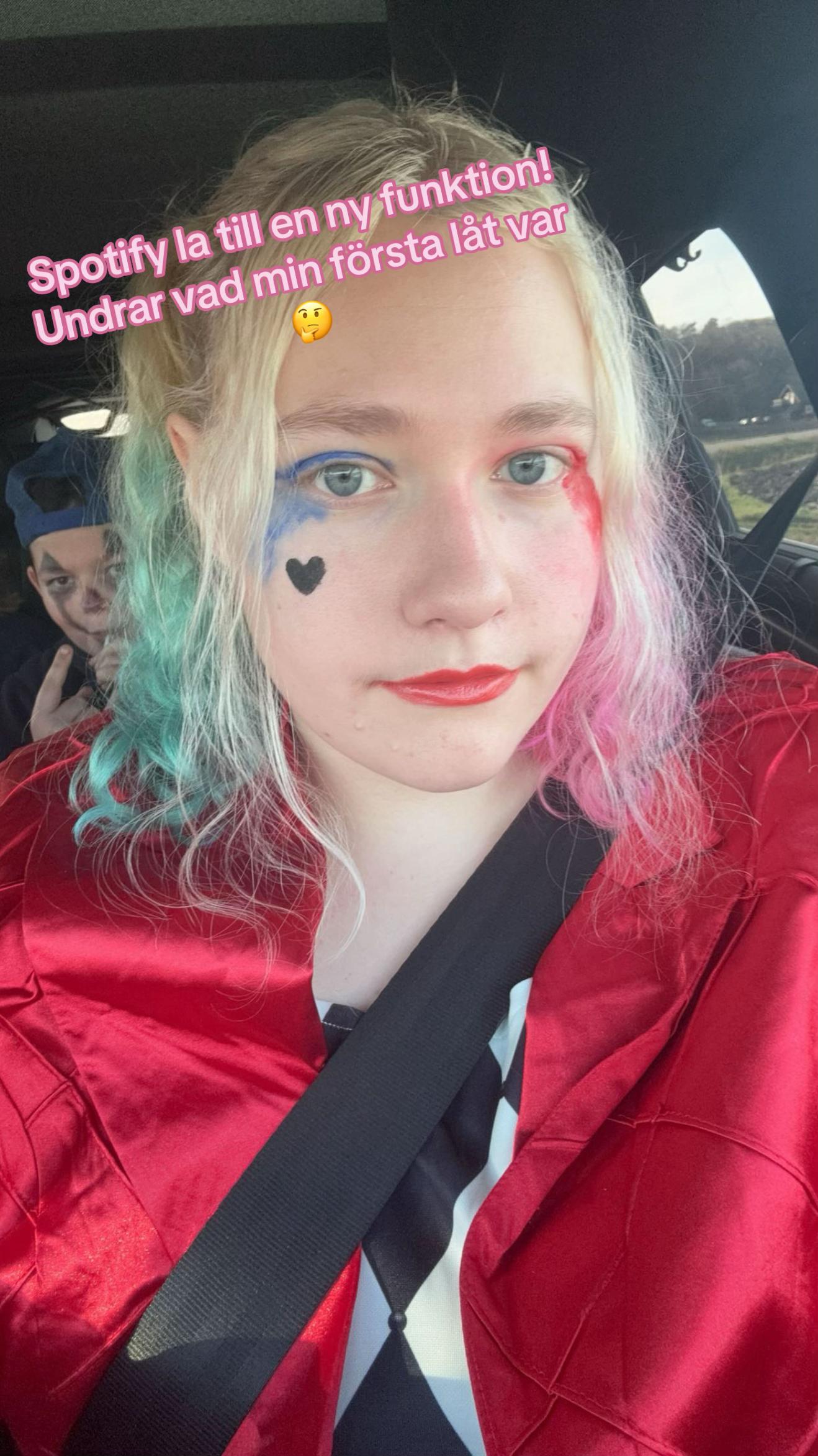 @Julia🇸🇪