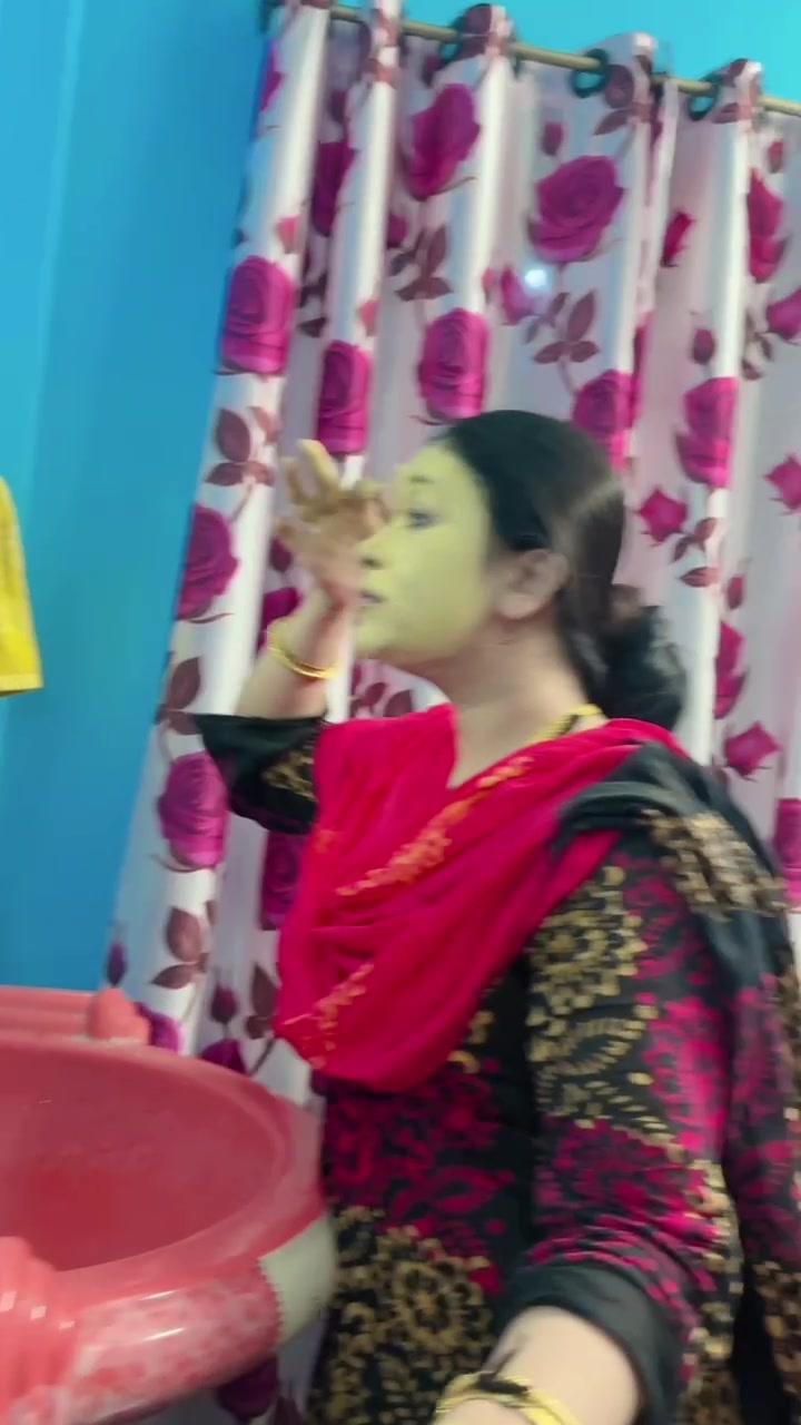 @নূপুর খন্দকার বিউটি পার্লার ✅