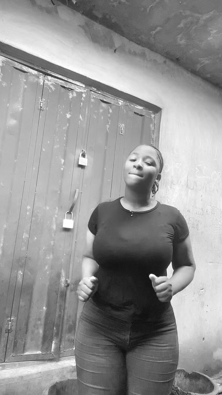 @OYINDAMOLA 🌸🤍